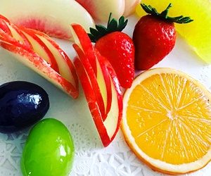 果物を夜に食べると太る間違ったダイエット法